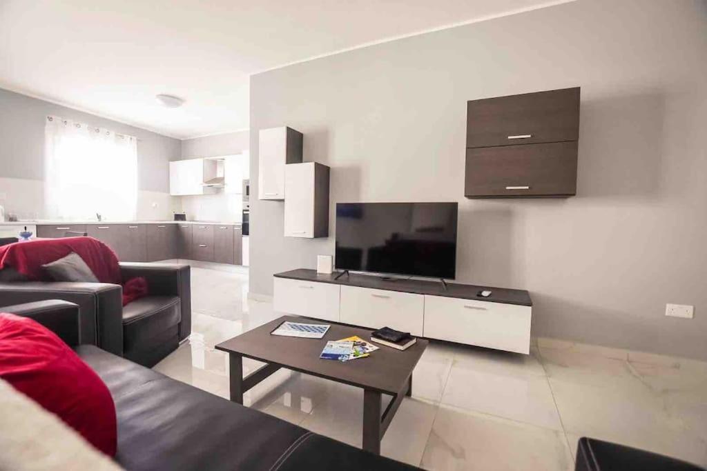 Apartment Meadow Views Saint Paul's Bay Flat 2 *